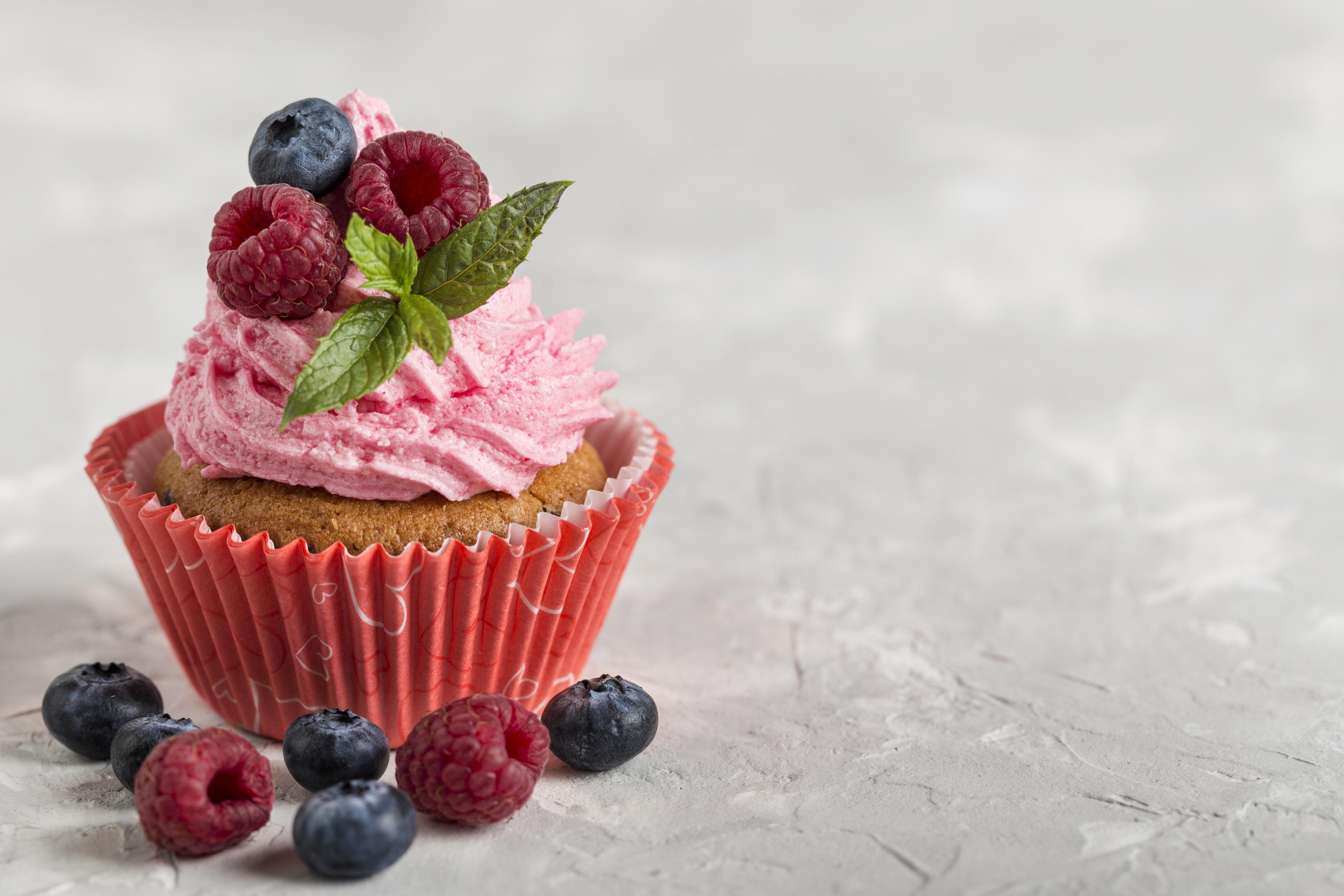 Cupcake with Berries